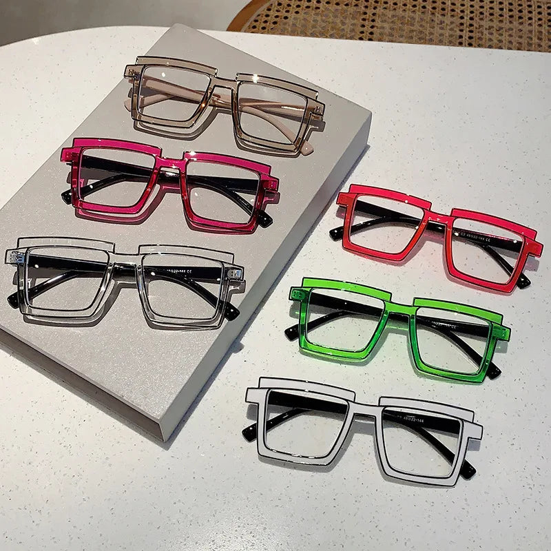 Animated Vintage Fashion Square Glasses