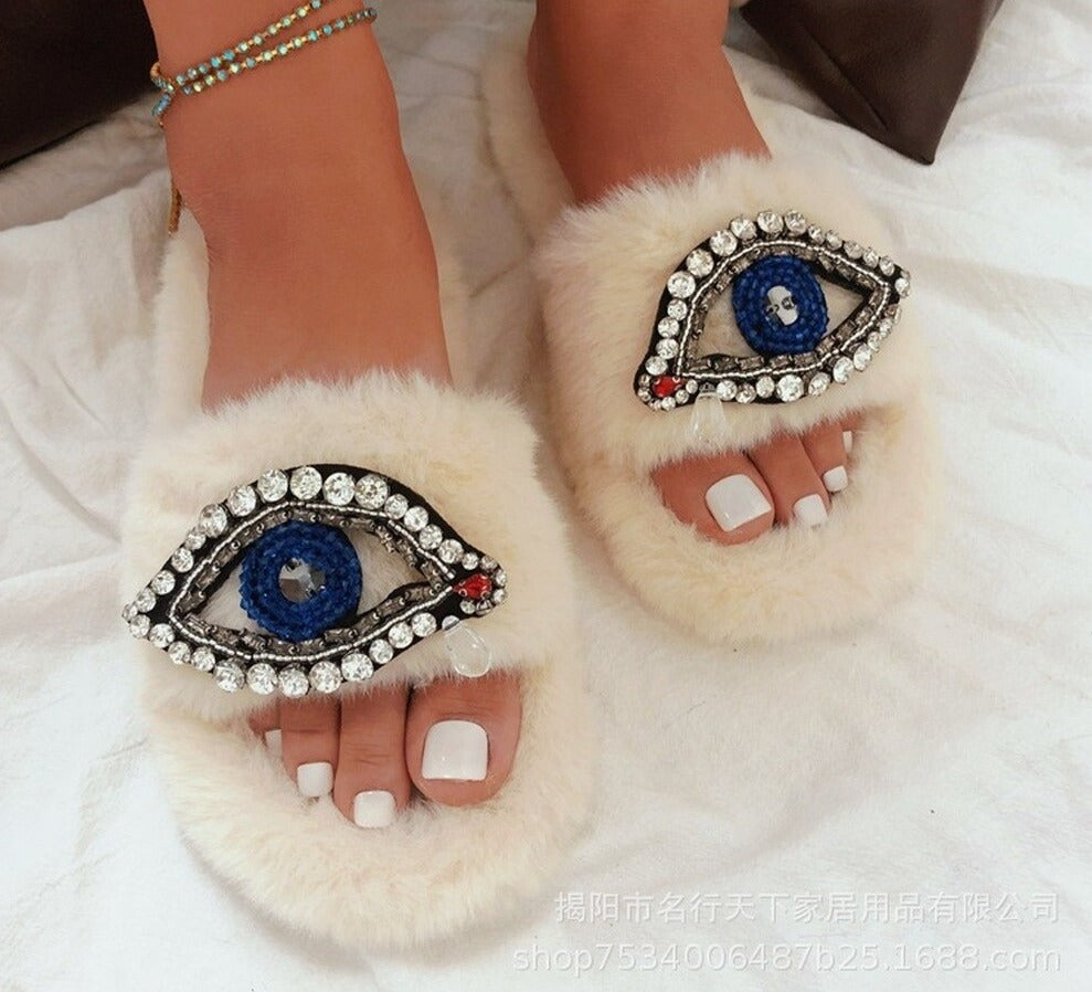 "Plush" Custom Cozy Rhinestone Eye Fur Slippers